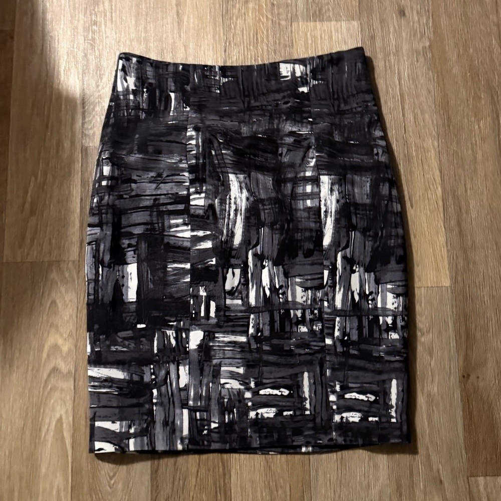 Vince Brushstroke pencil skirt ASO Gossip Girl